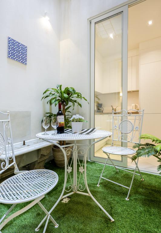 Genteel Home Galera Seville Exterior photo