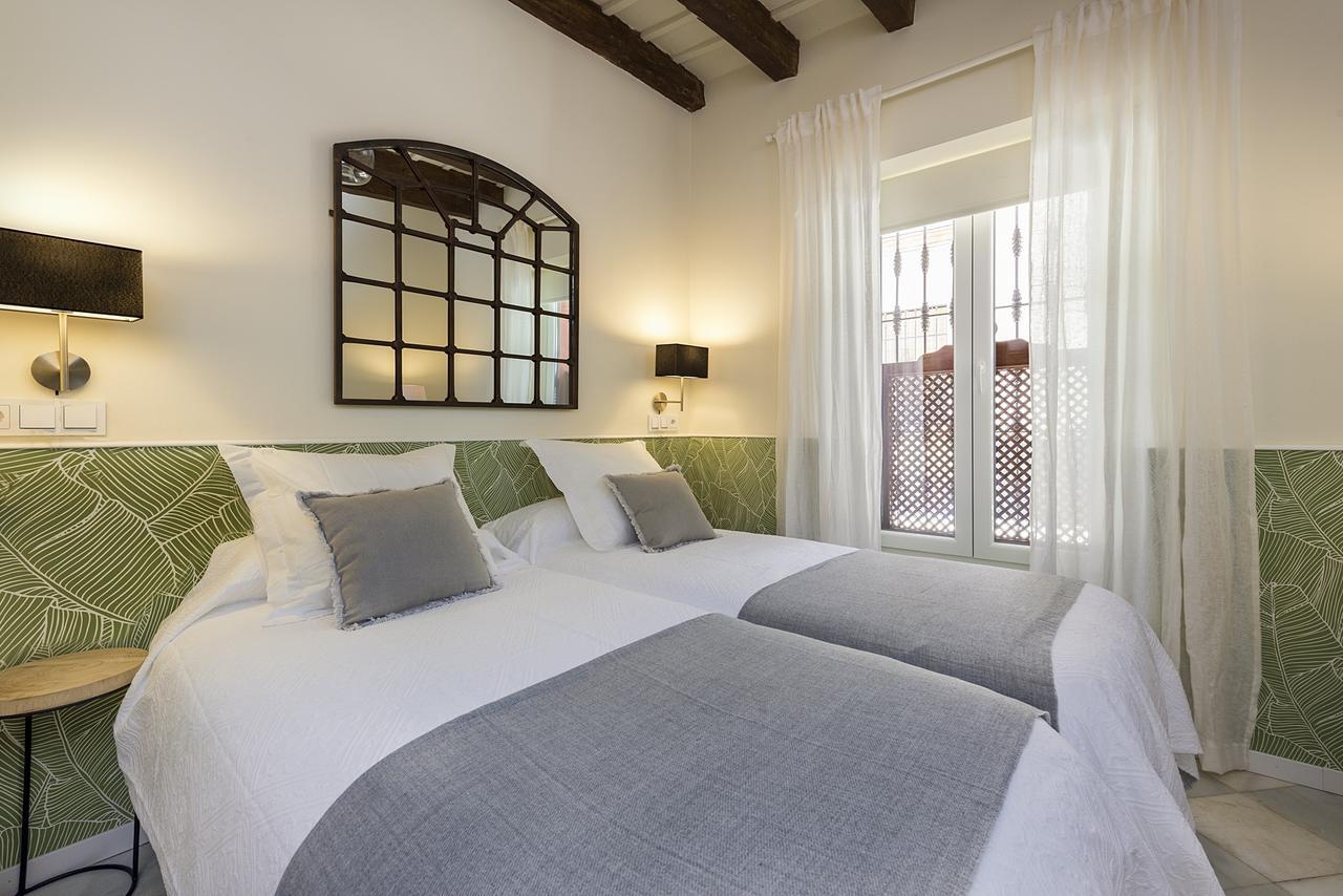 Genteel Home Galera Seville Exterior photo